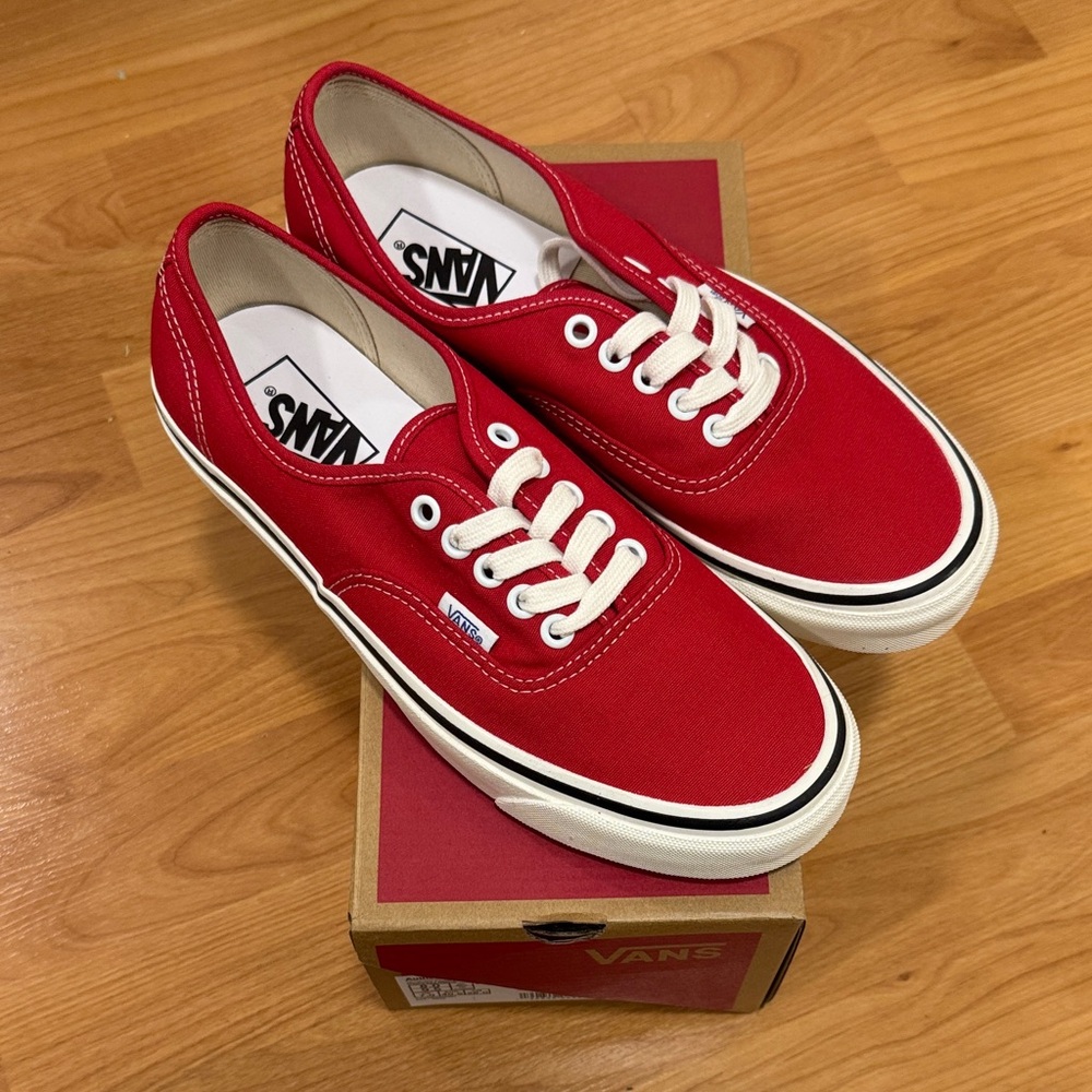 Vans Authentic
